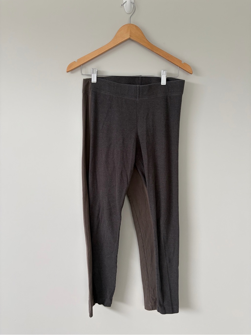 Set of 2 - Old Navy Women's Ribbed Leggings - Brown and Grey